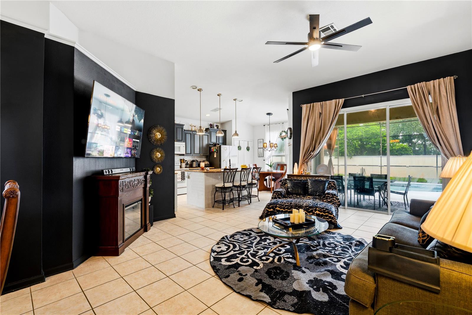 8066 King Palm Cir, Kissimmee, FL 34747 photo