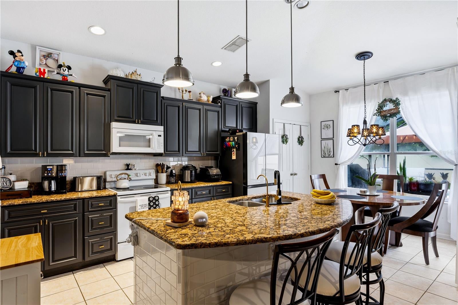 8066 King Palm Cir, Kissimmee, FL 34747 photo