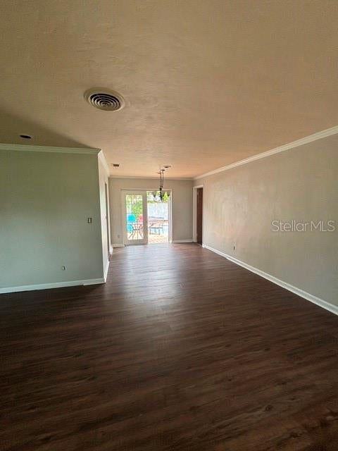 9039 Briarwood Dr, Seminole, FL 33772 photo