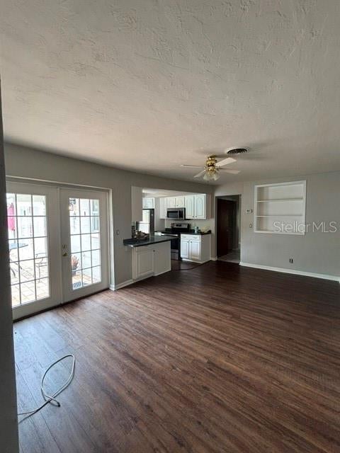 9039 Briarwood Dr, Seminole, FL 33772 photo