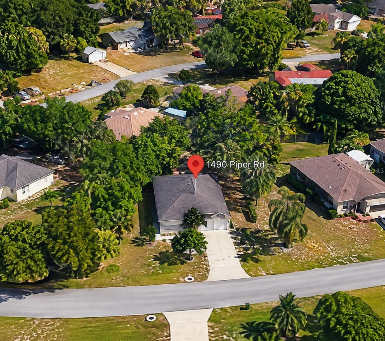 1490 Piper Rd, Spring Hill, FL 34606 photo