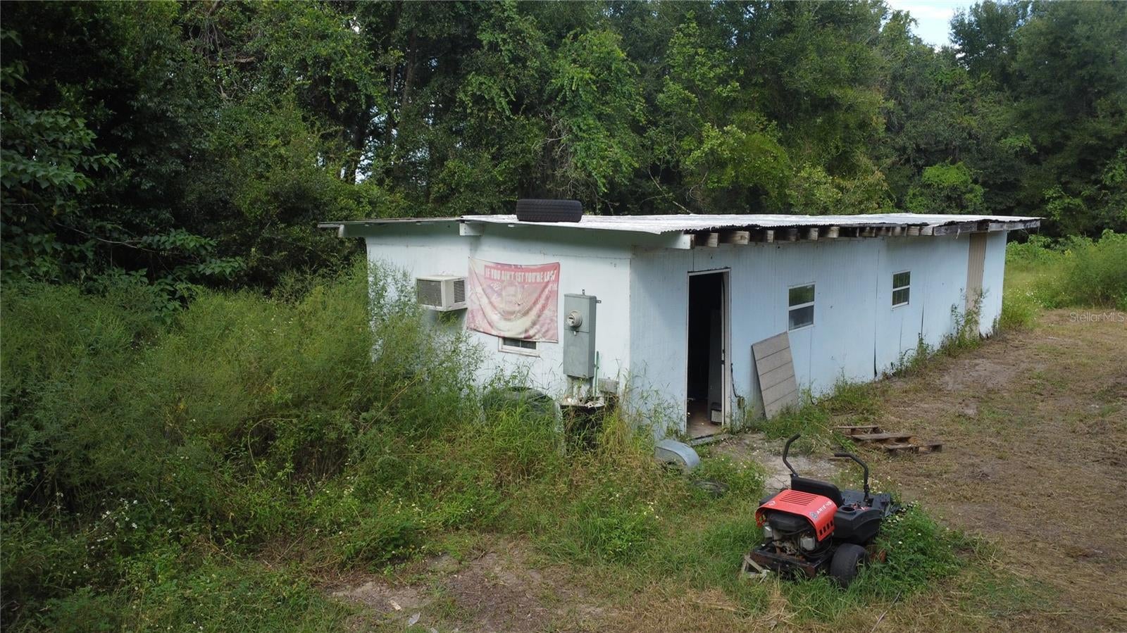 17281 SE 130, Weirsdale, FL 32195 photo