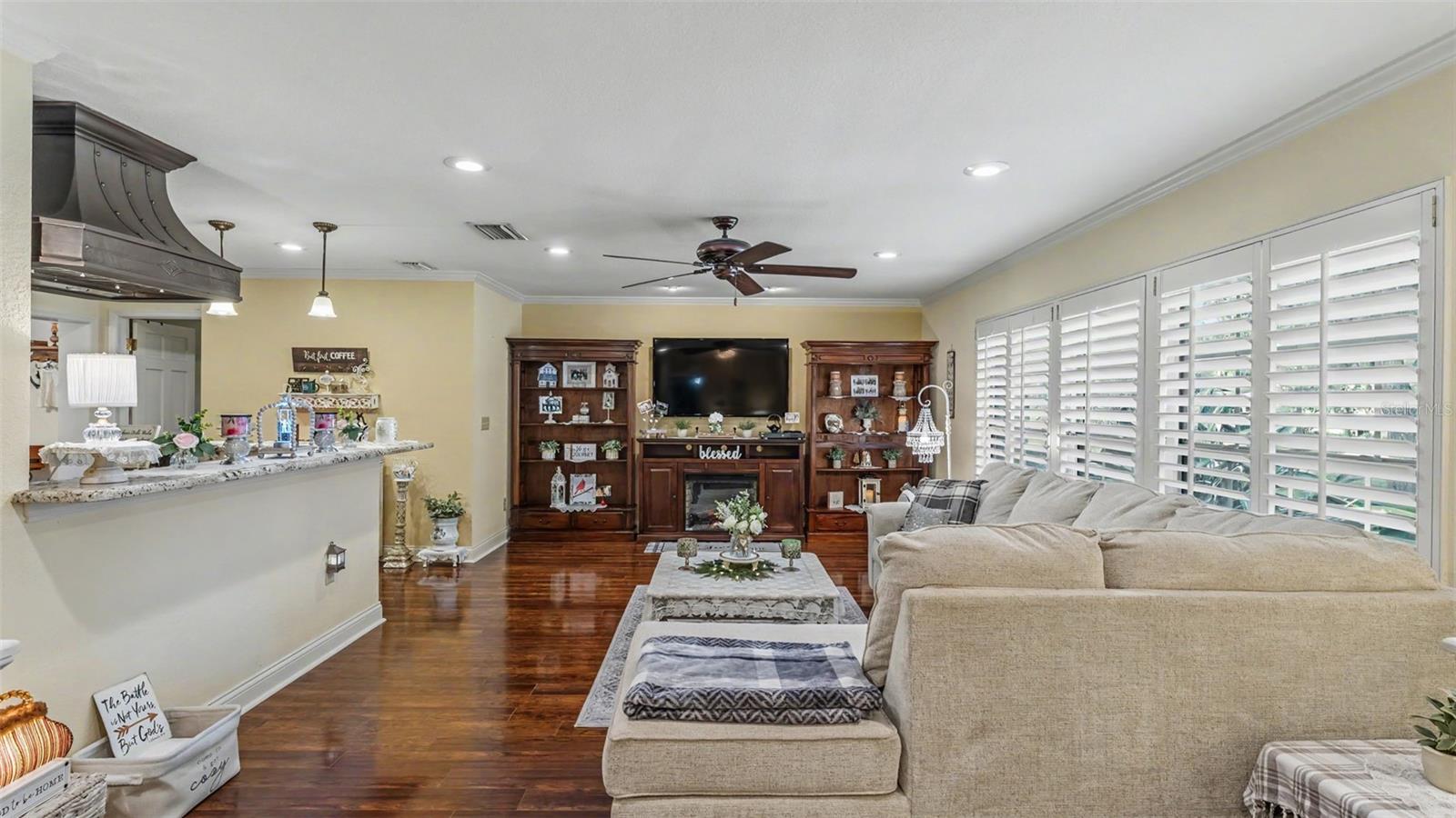 121 Shadow Ln, Lakeland, FL 33813 photo