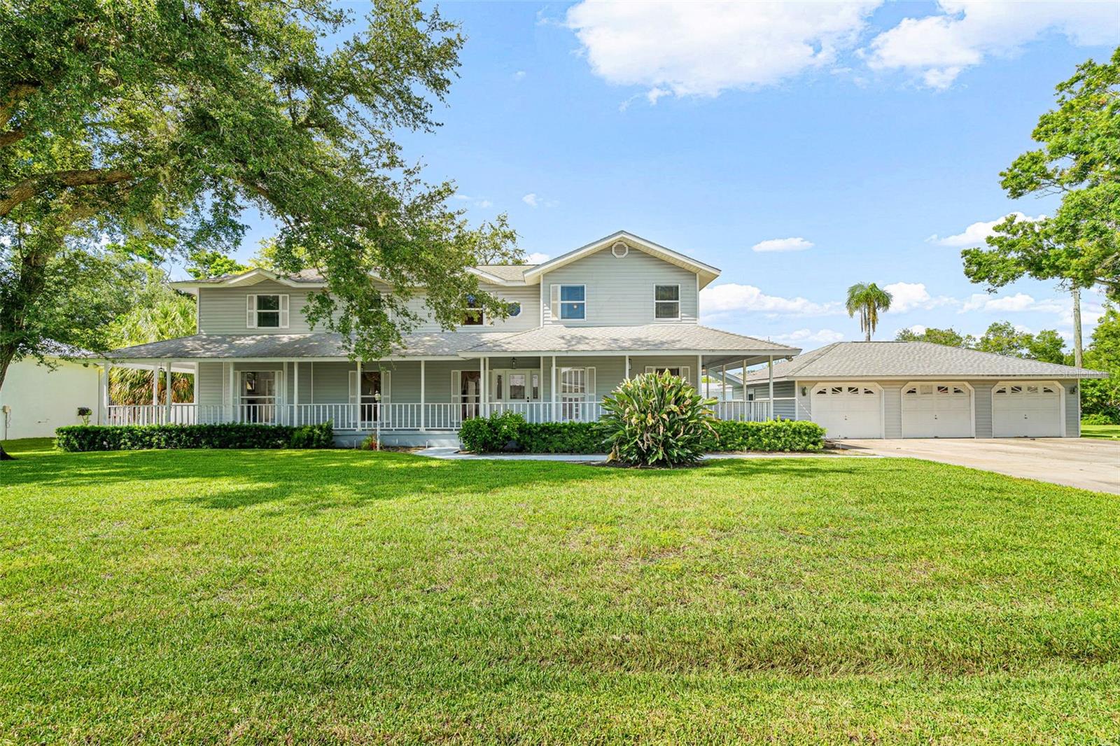 2002 8 St, Palmetto, FL 34221 photo