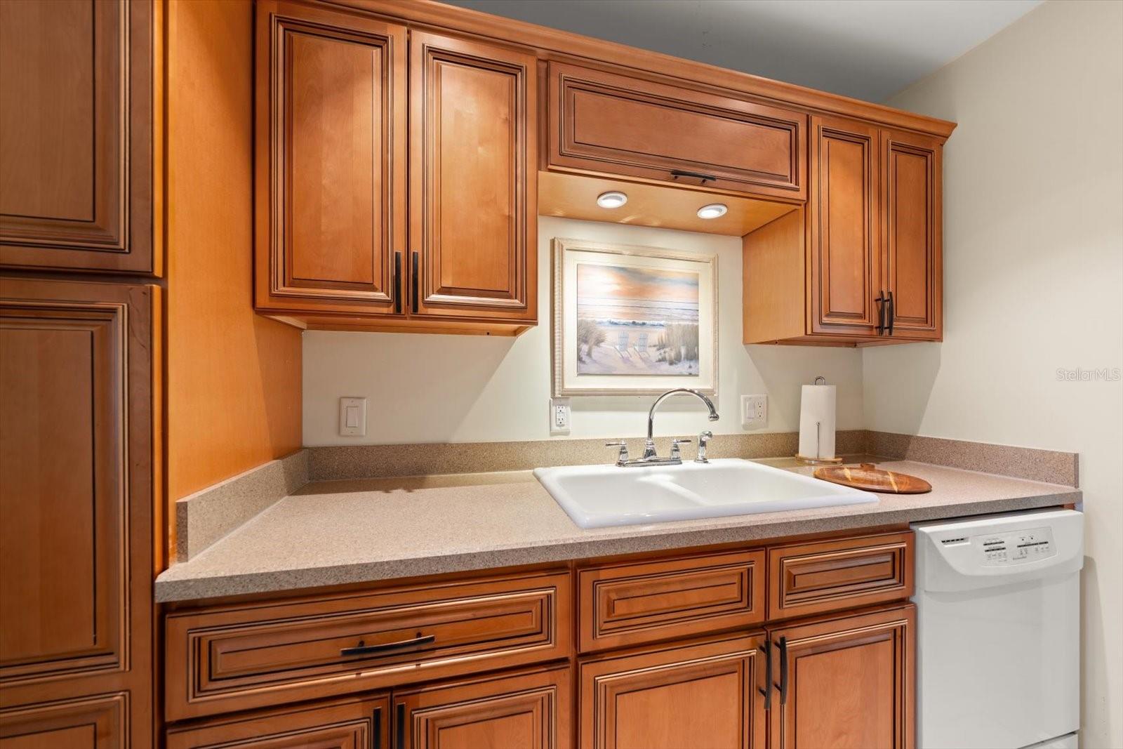 1005 Cordova Grn, Seminole, FL 33777 photo