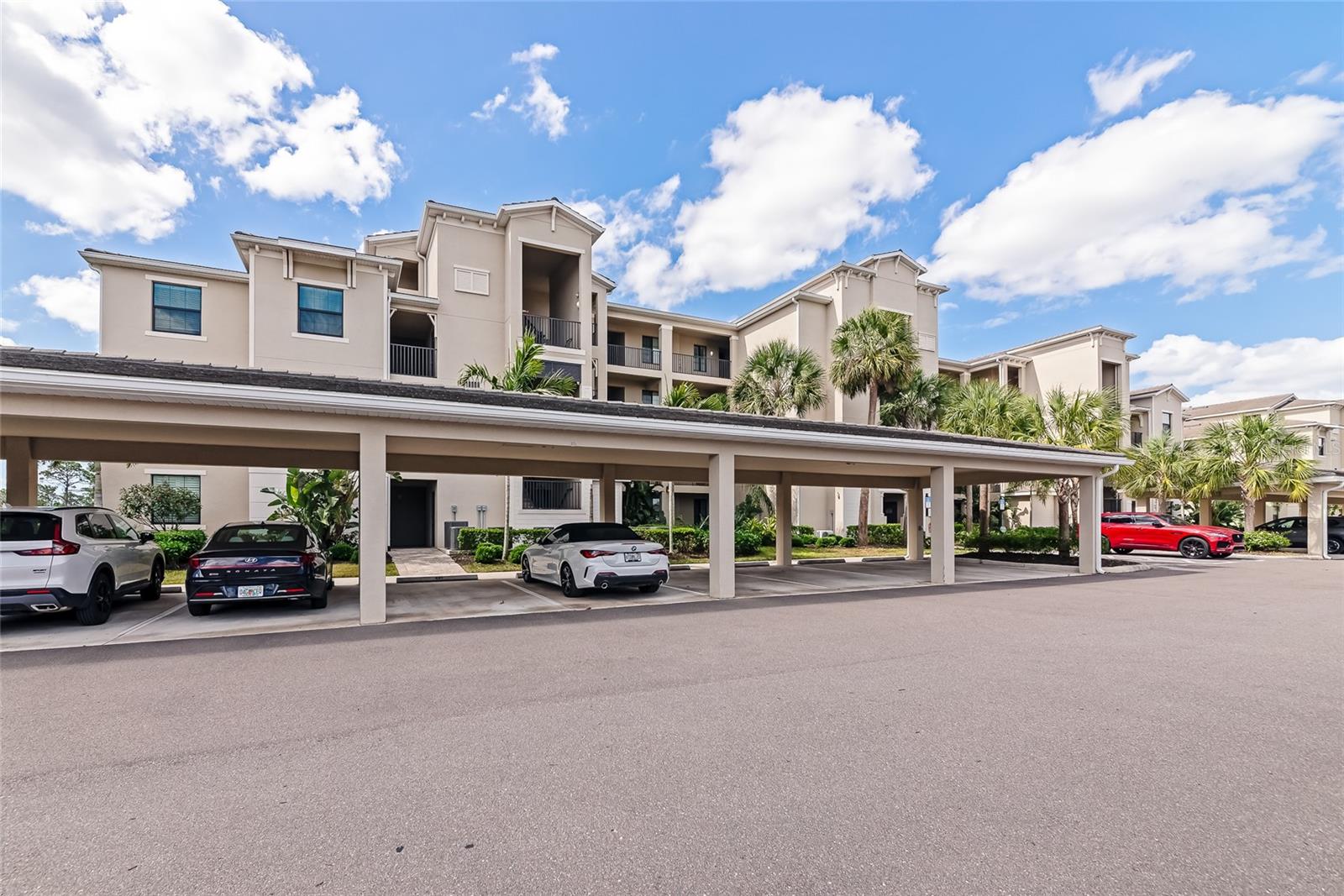 18008 Gawthrop Dr, Lakewood Ranch, FL 34211