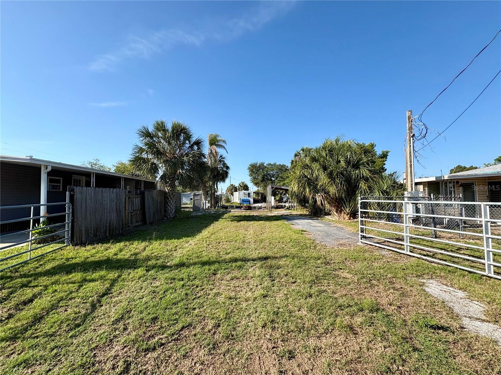 6832 Albatross Ln, Hudson, FL 34667 photo
