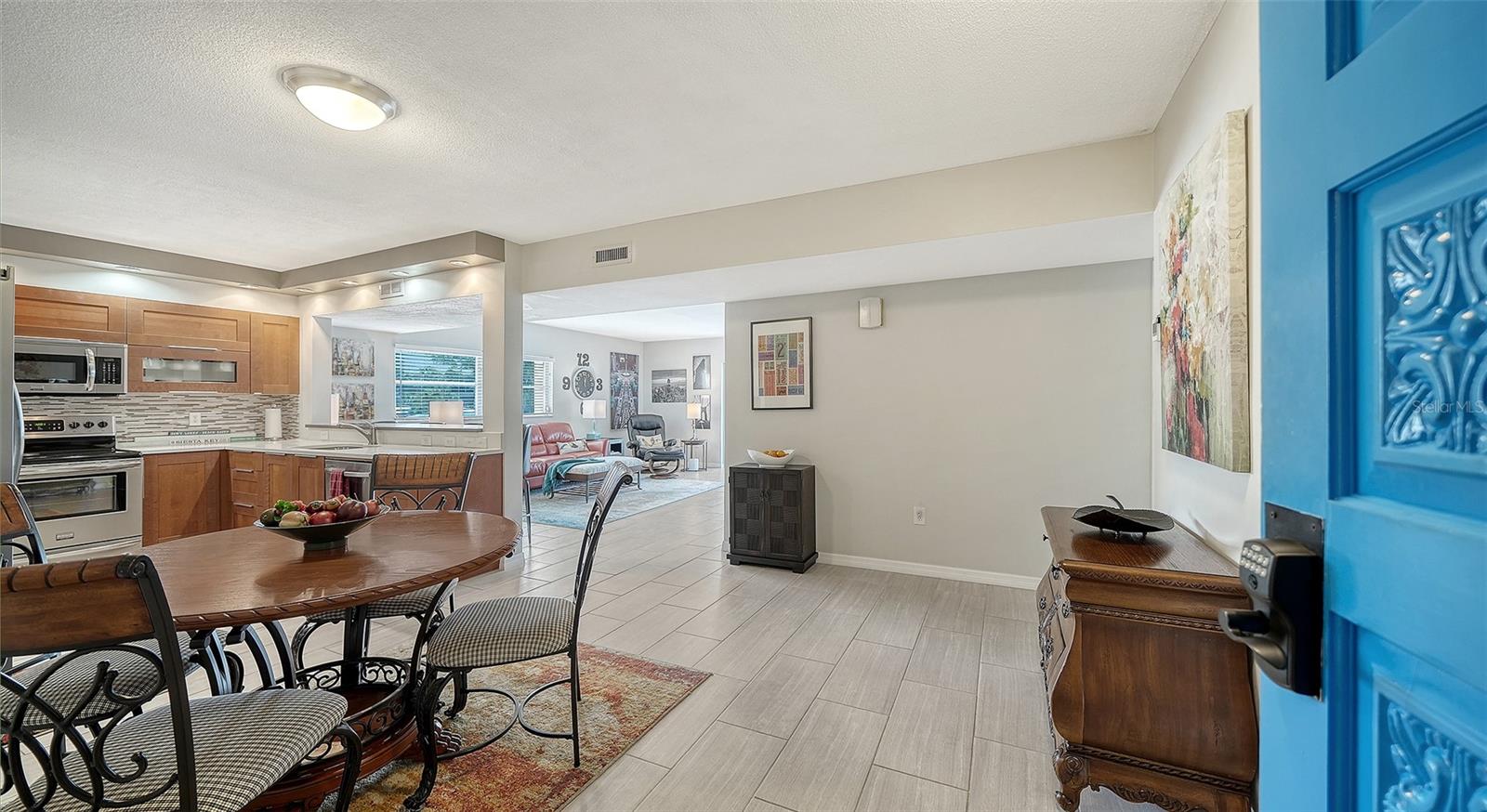 225 Hourglass Way #202, Sarasota, FL 34242 photo