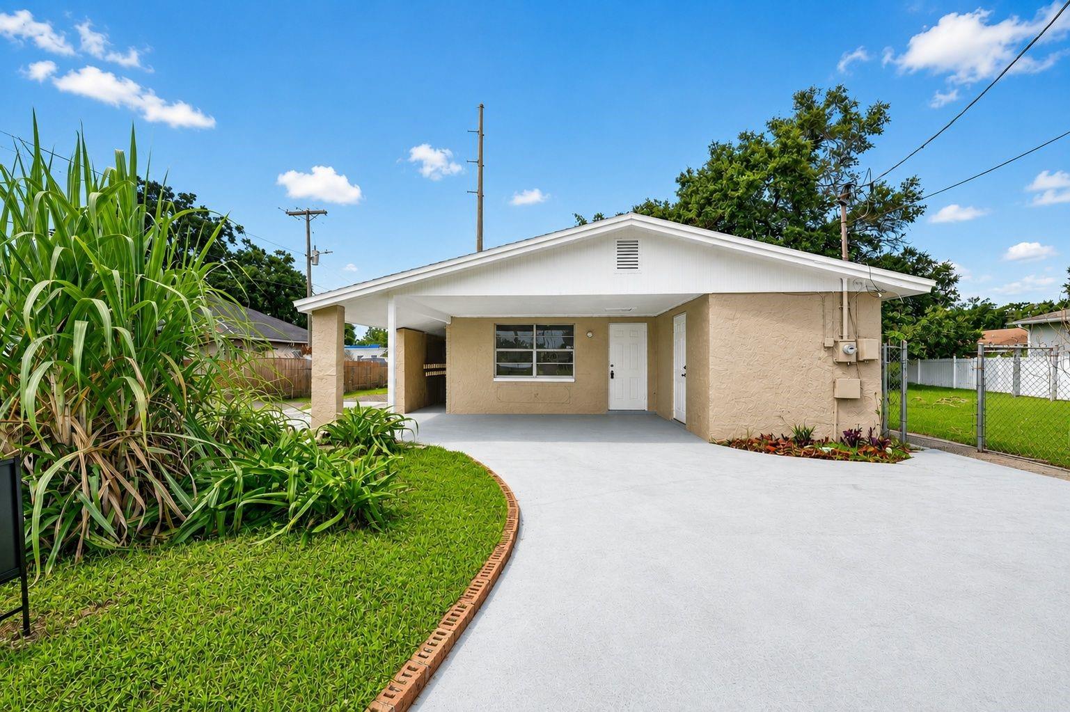 3311 Chelsea St, Tampa, FL 33610