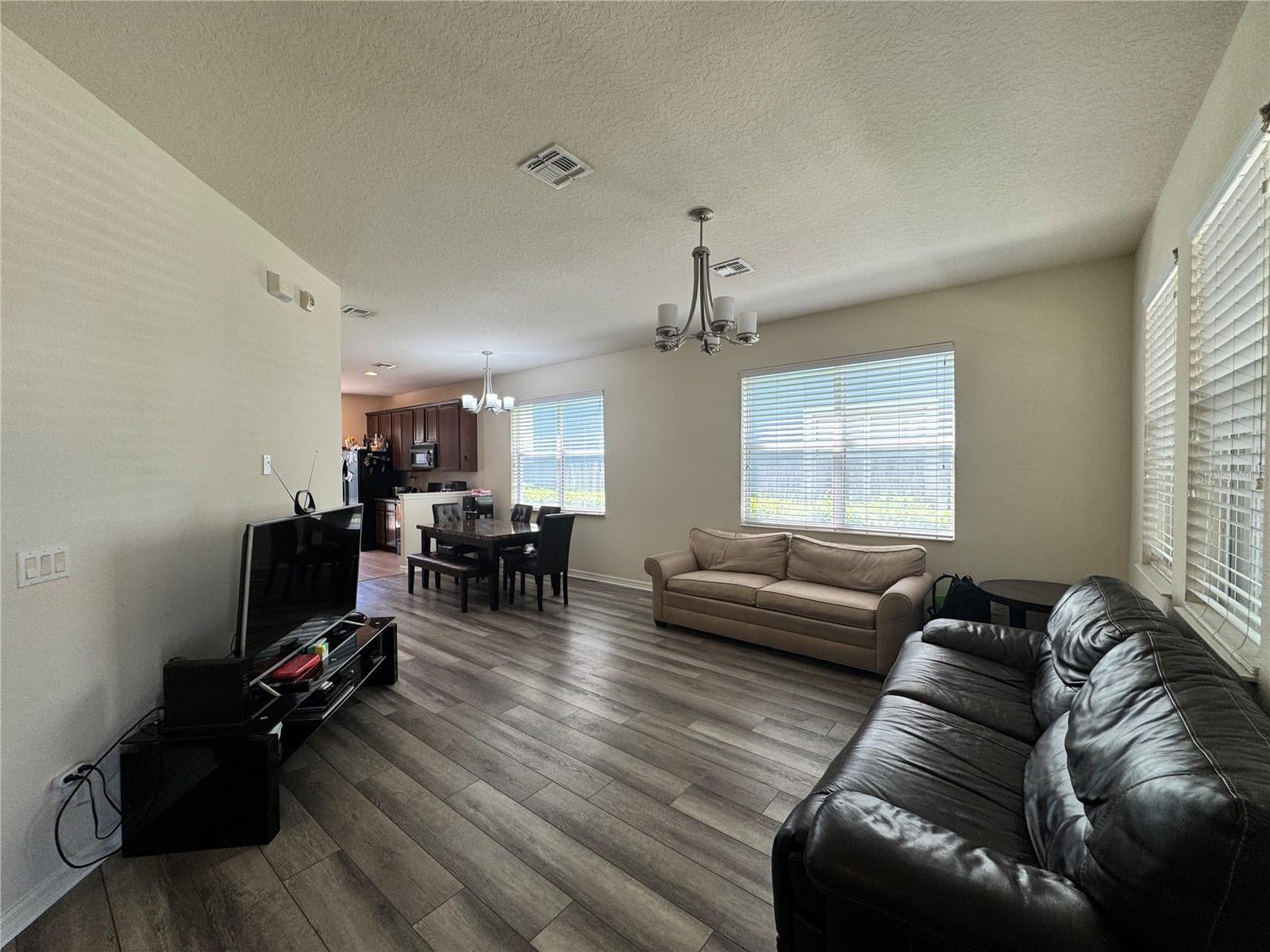 8484 Leeland Archer Blvd, Orlando, FL 32836 photo