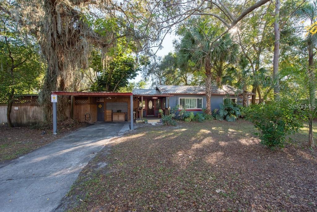 2007 Rampart St, Tampa, FL 33604