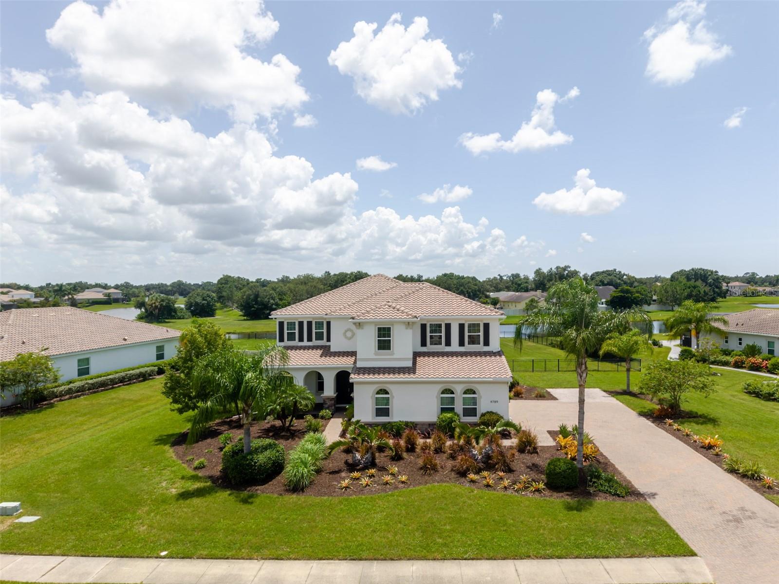 4789 Vasca Dr, Sarasota, FL 34240