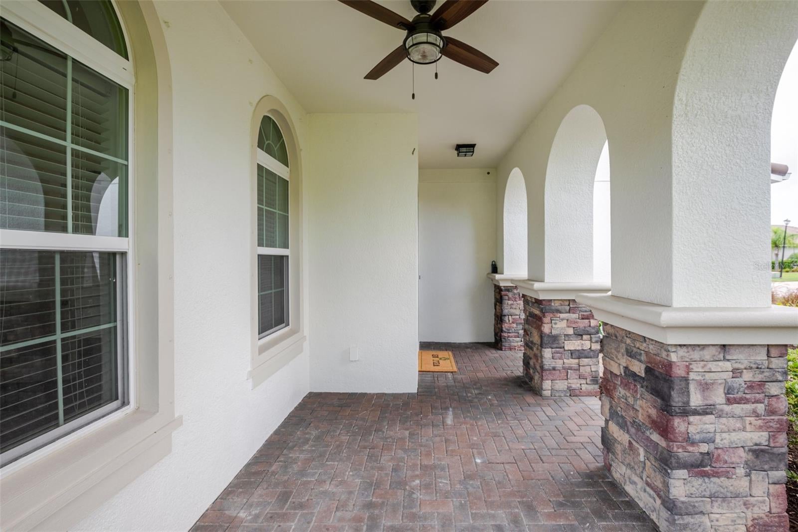 4789 Vasca Dr, Sarasota, FL 34240 photo