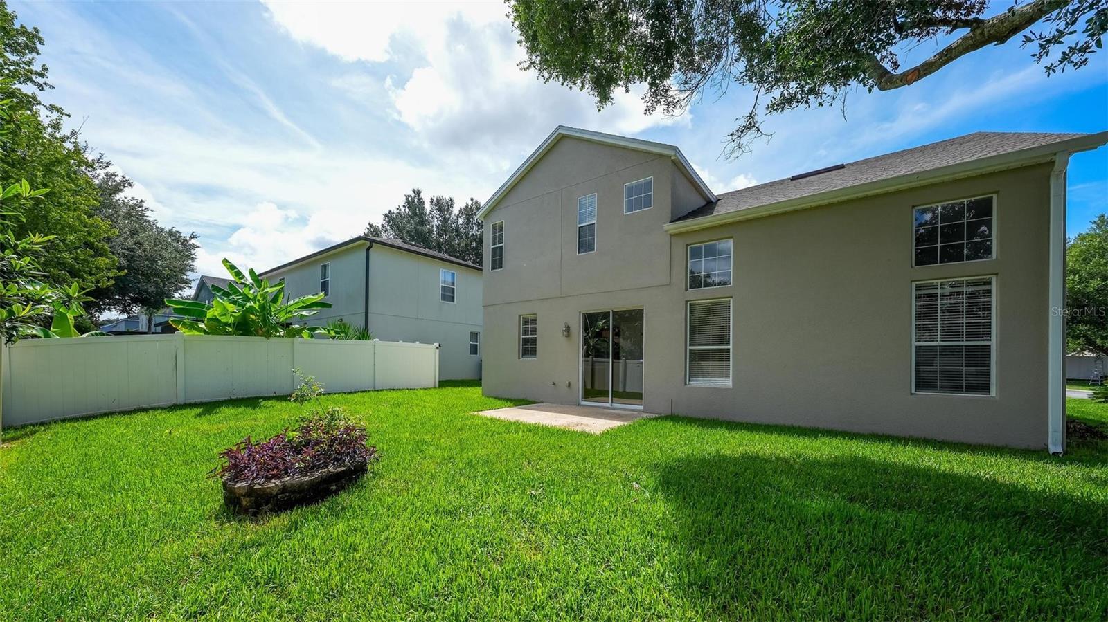 3626 Oak Brook Ln, Eustis, FL 32736 photo