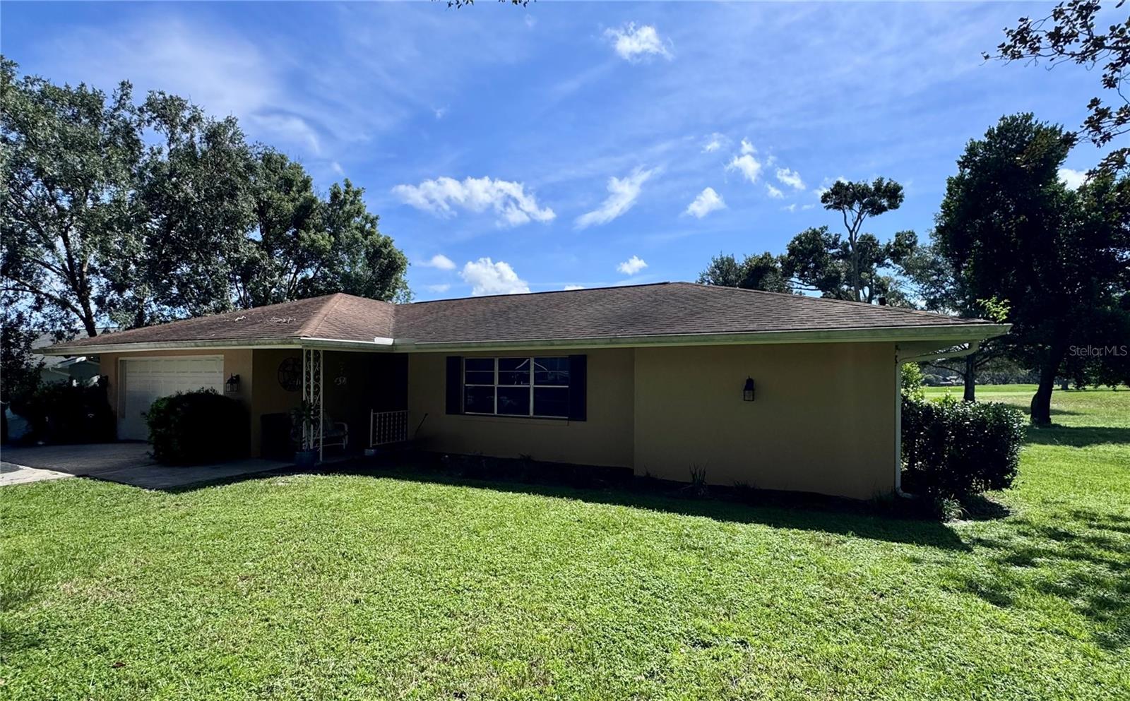 6088 Fairway Dr, Ridge Manor, FL 33523 photo