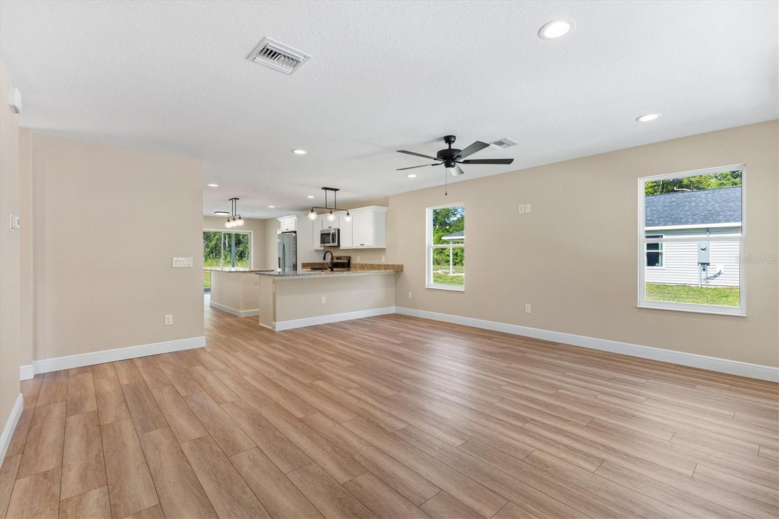 533 E Anderson Ave, Bushnell, FL 33513 photo