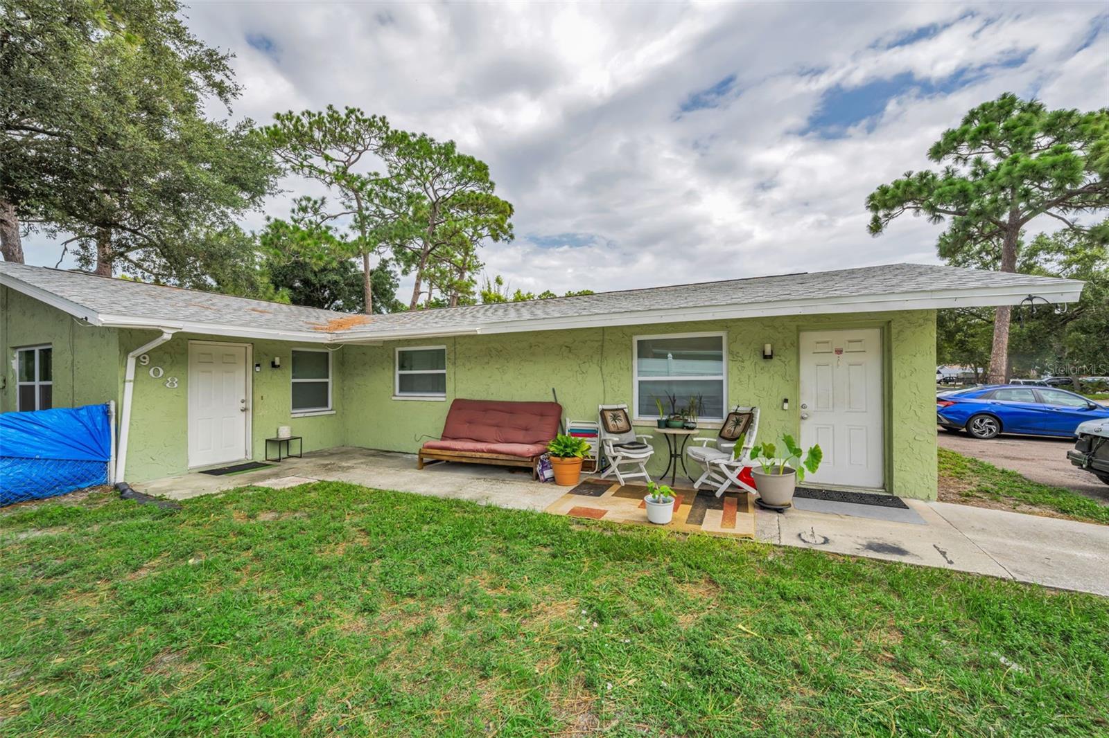 906 908 Lake Palms Dr, Largo, FL 33771