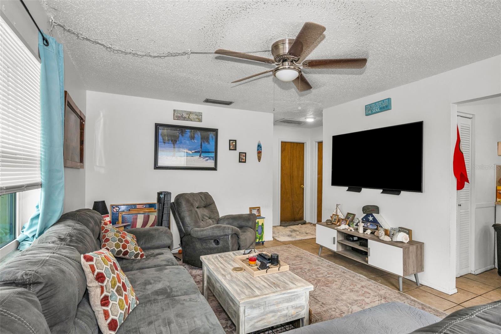 906 908 Lake Palms Dr, Largo, FL 33771 photo
