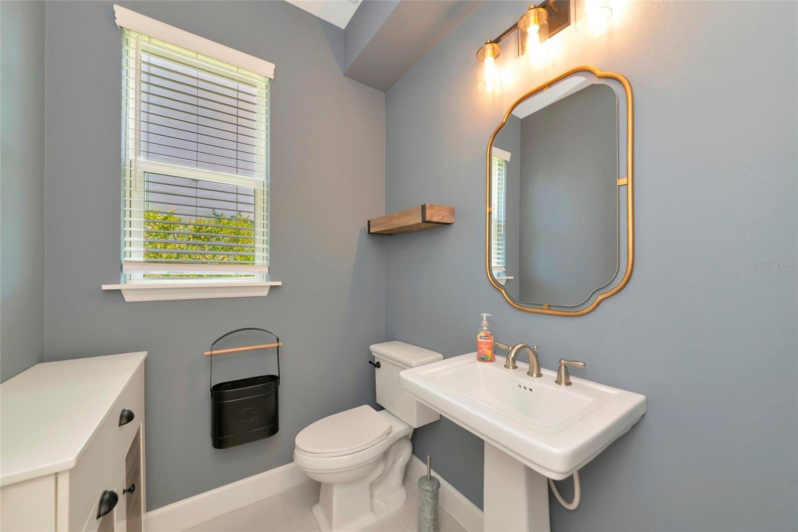 10187 Milky Way Cir, Sarasota, FL 34241 photo