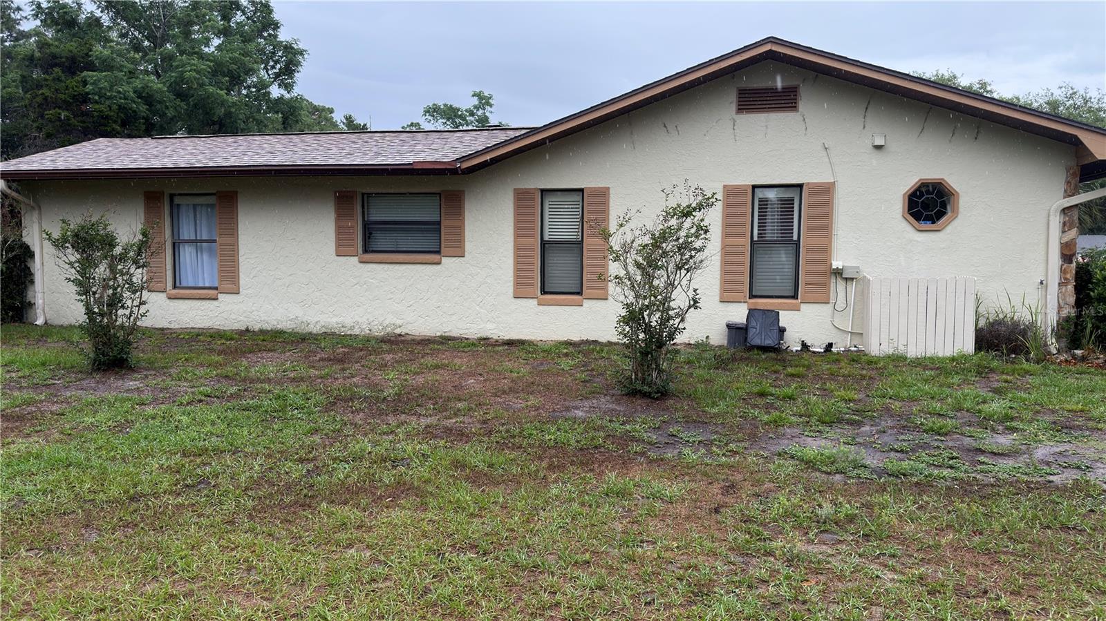 4076 S Oakhurst Dr, Homosassa, FL 34446 photo
