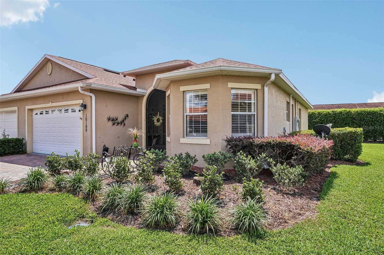 10199 Mainsail Dr, Oxford, FL 34484 photo