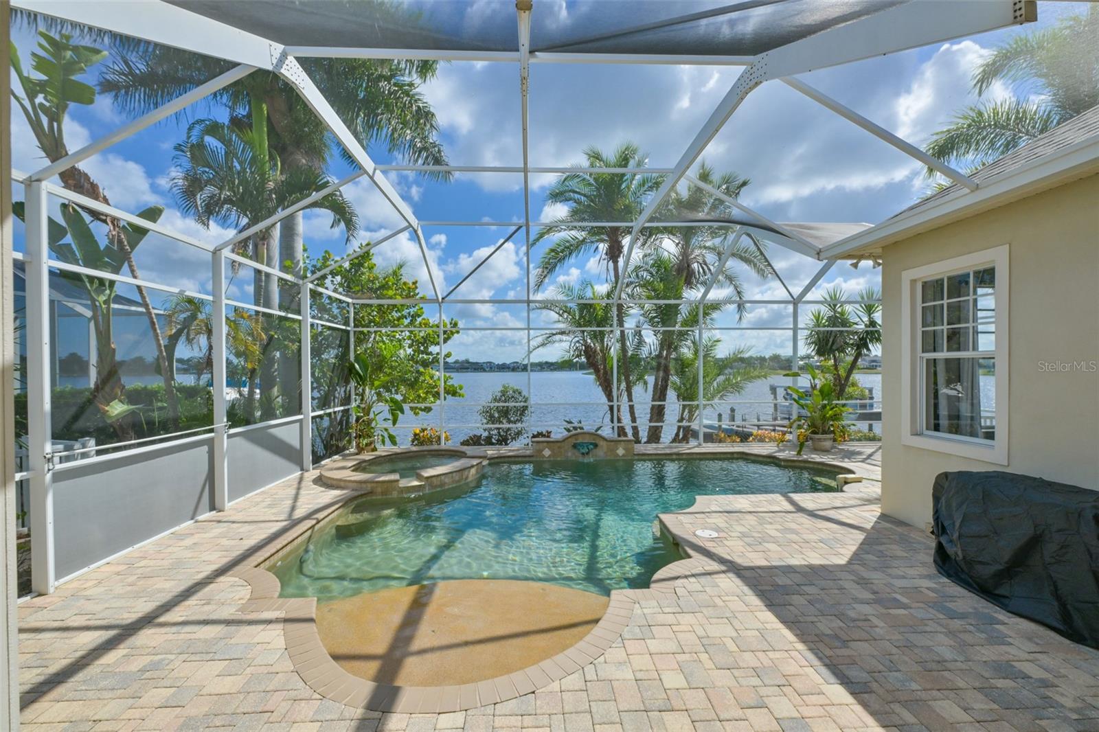 5229 Brighton Shore Dr, Apollo Beach, FL 33572 photo