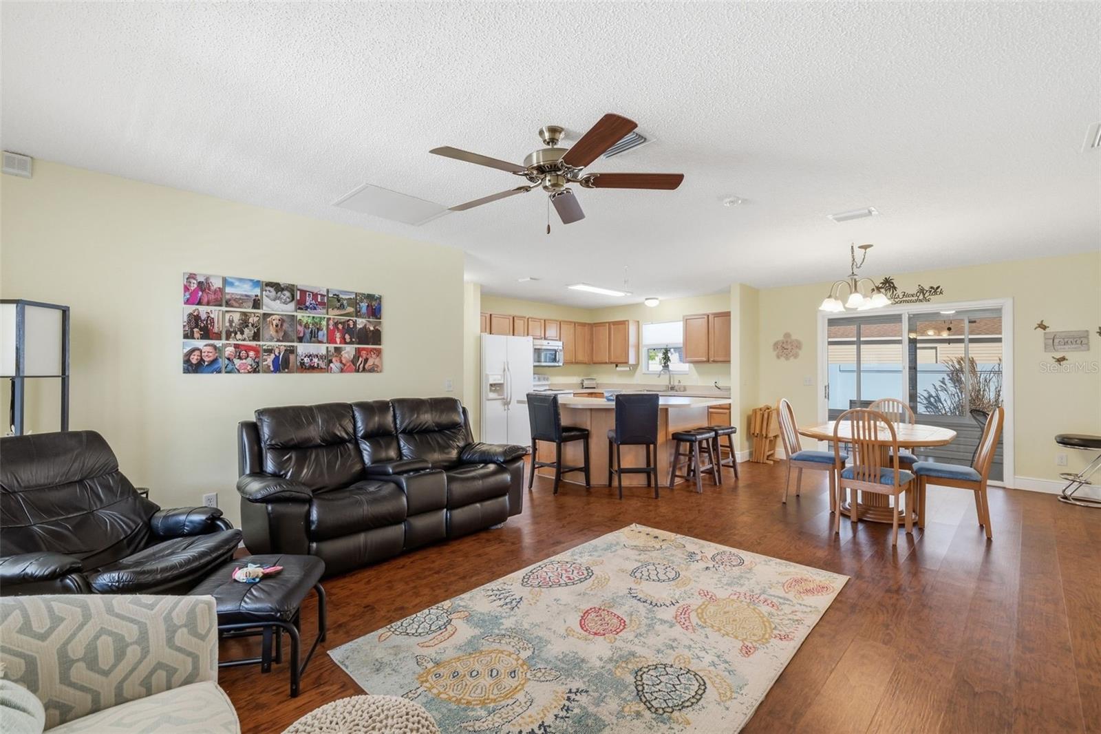 1609 Blossom Terrace, The Villages, FL 32162 photo