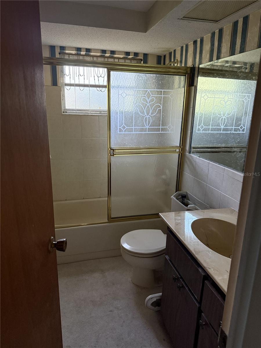 9401 Gray Fox Ln, Port Richey, FL 34668 photo