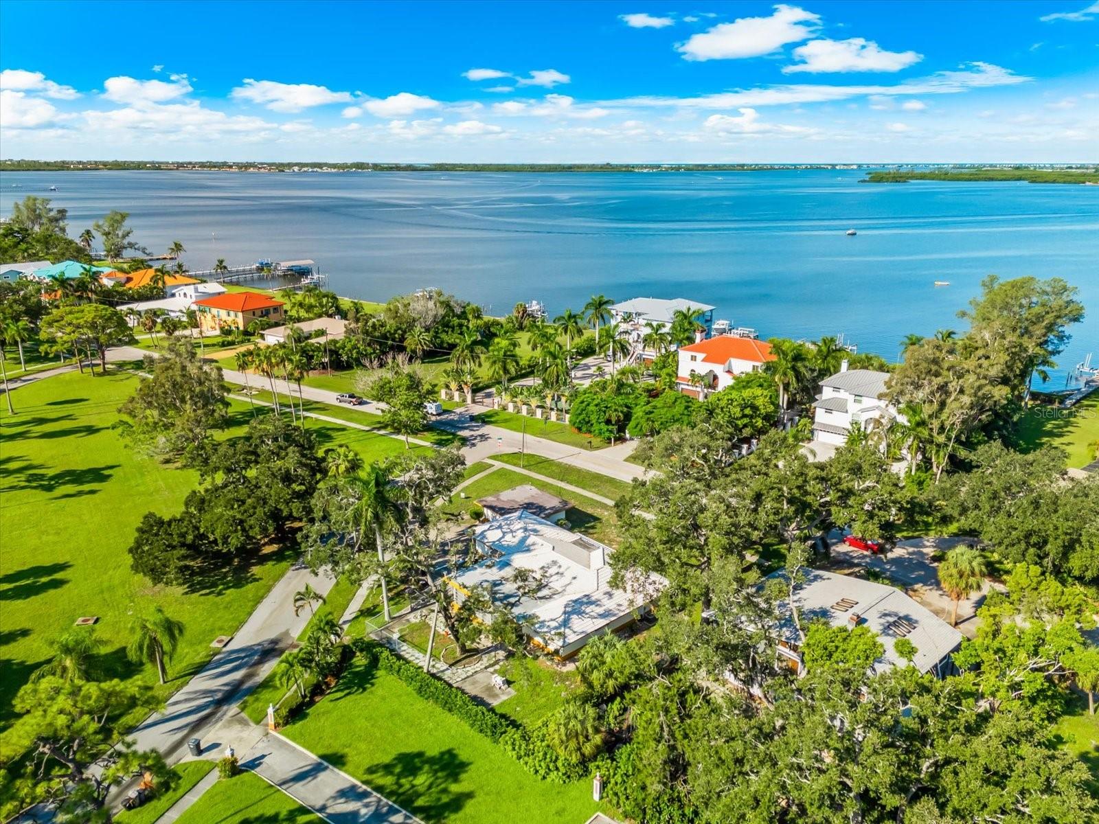 507 Palma Sola Blvd, Bradenton, FL 34209 photo