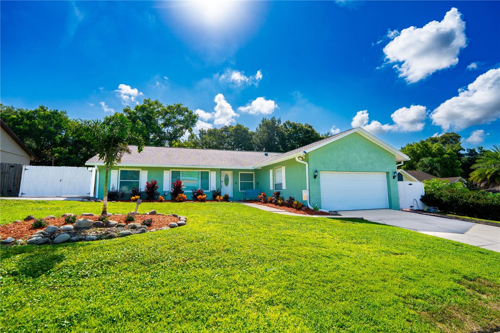 691 Shady Ct, Altamonte Springs, FL 32701