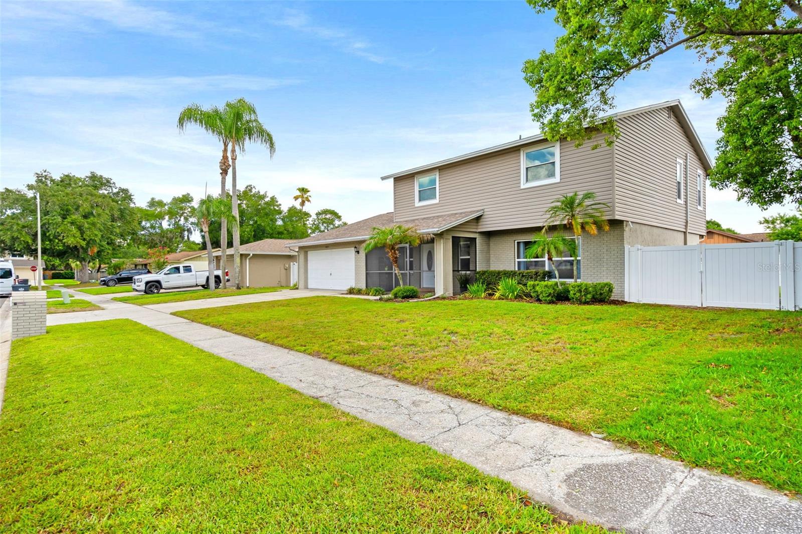 4029 Bell Grande Dr, Valrico, FL 33596 photo
