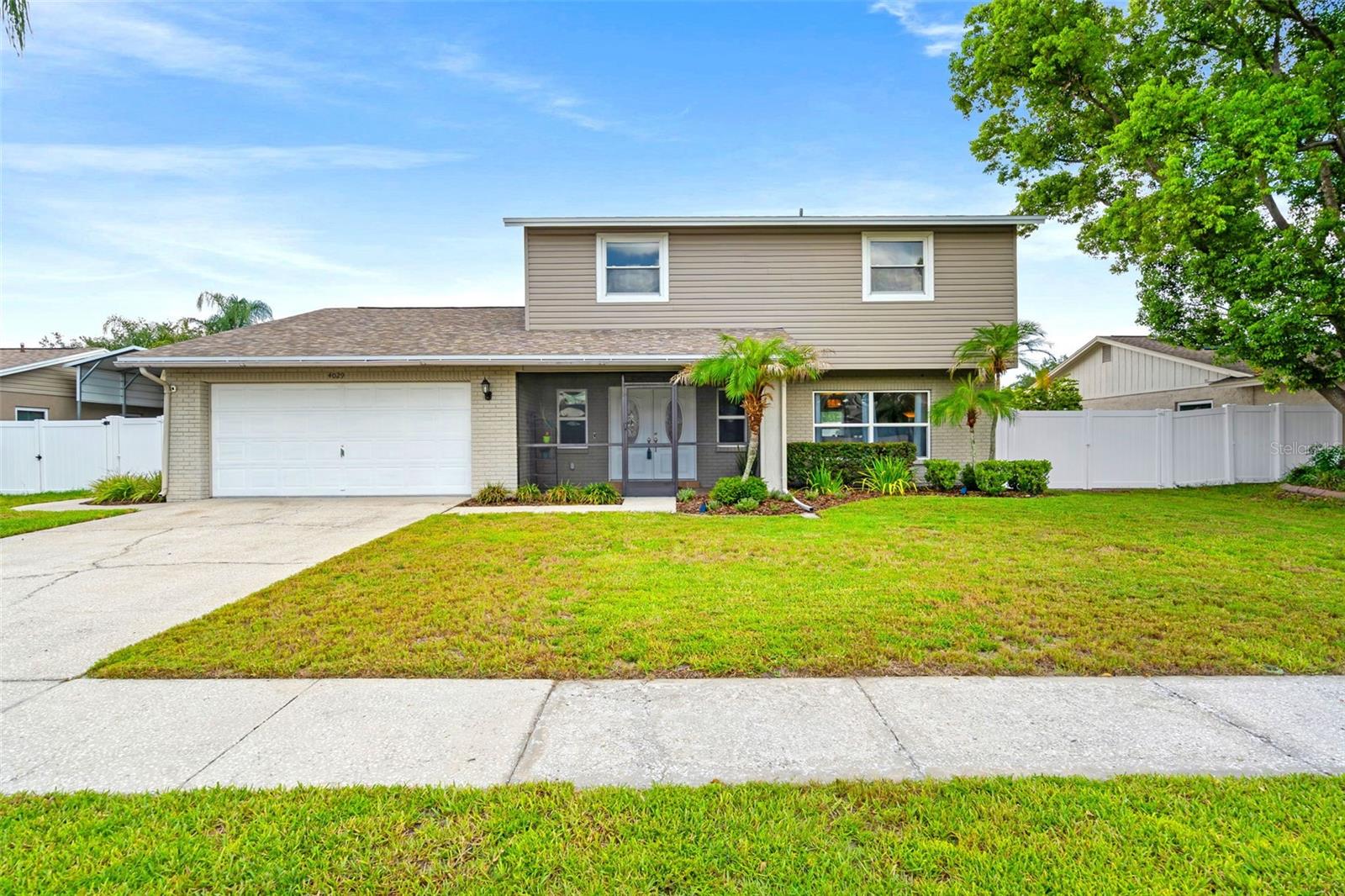 4029 Bell Grande Dr, Valrico, FL 33596 photo