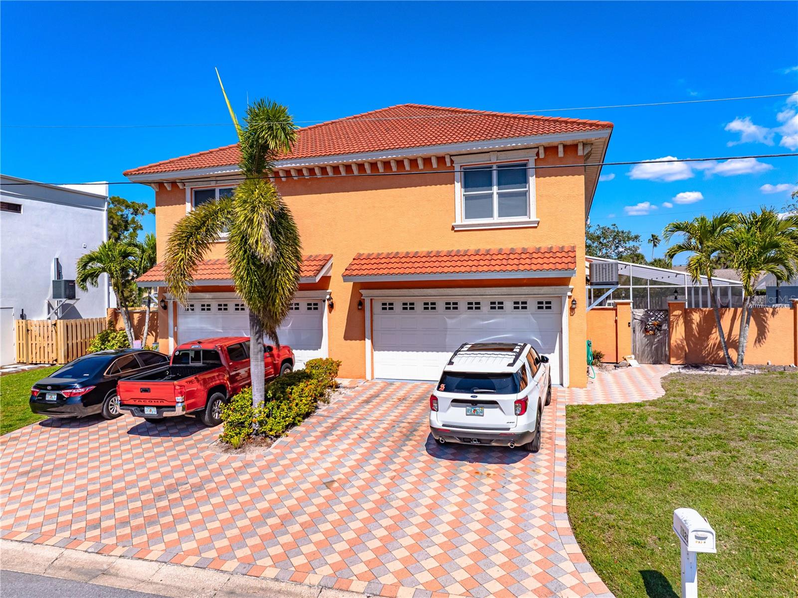 2119 AND 2125 Montclair Dr #1 AND 2, Sarasota, FL 34231 photo