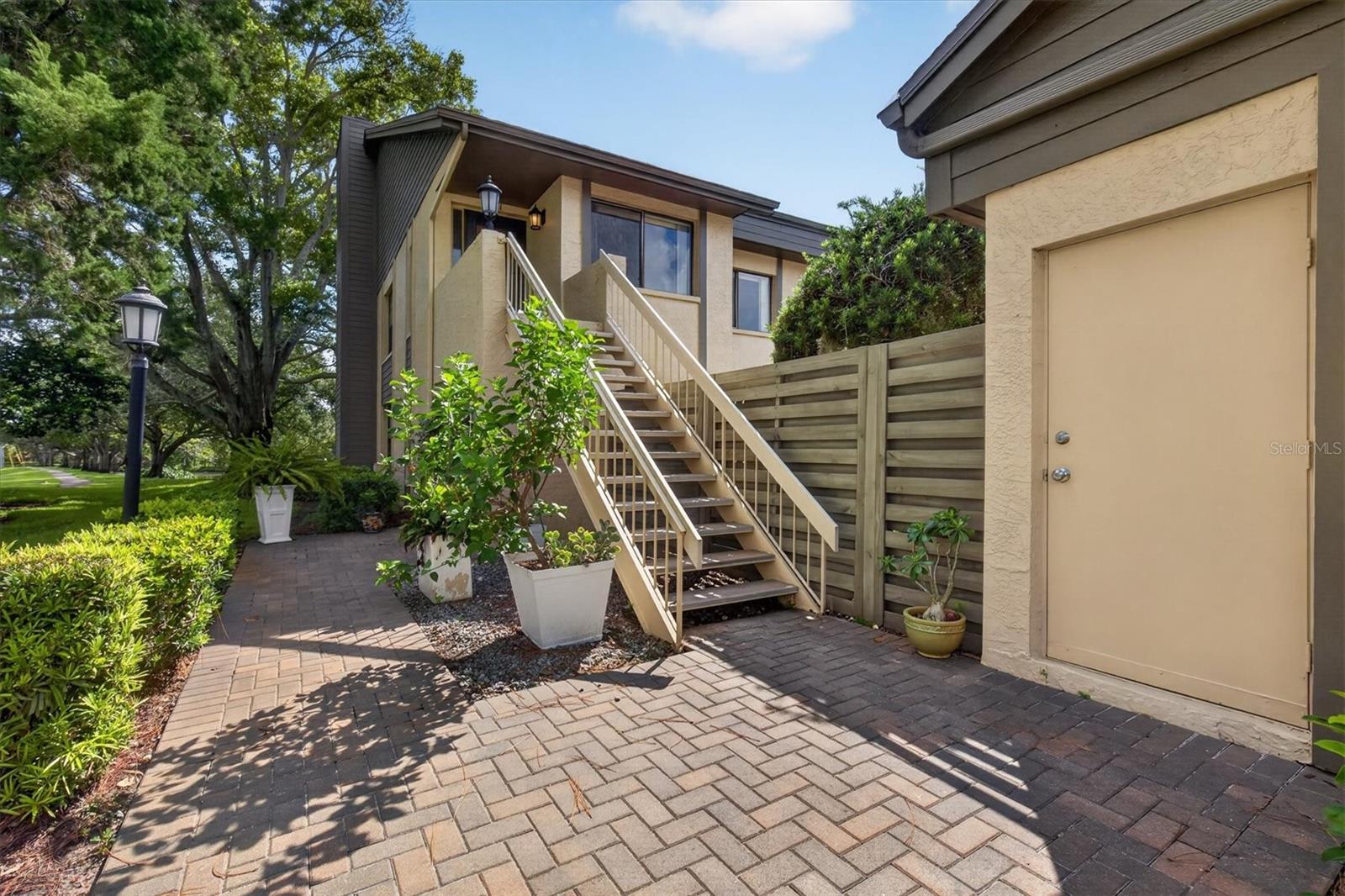 3167 Landmark Dr, Clearwater, FL 33761