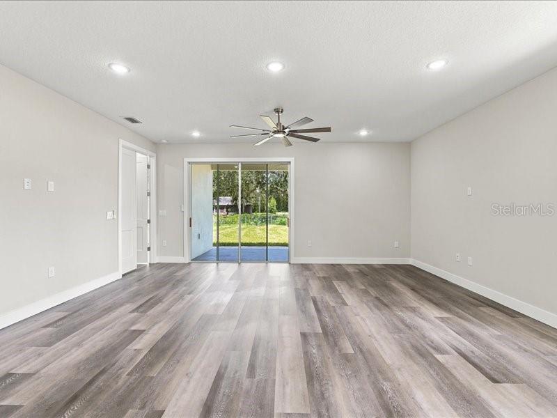 2011 Recker Hwy, Winter Haven, FL 33880 photo