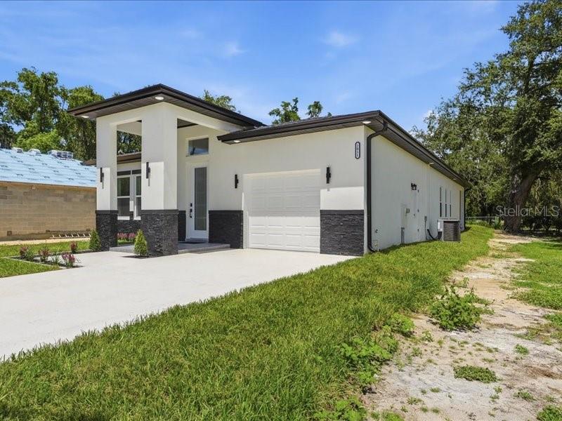 2011 Recker Hwy, Winter Haven, FL 33880 photo