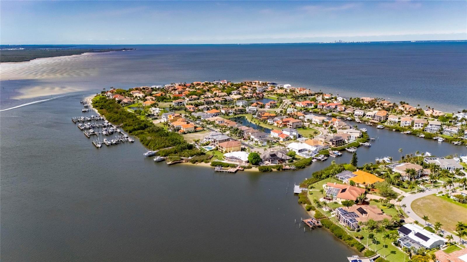 6107 Marbella Blvd, Apollo Beach, FL 33572 photo
