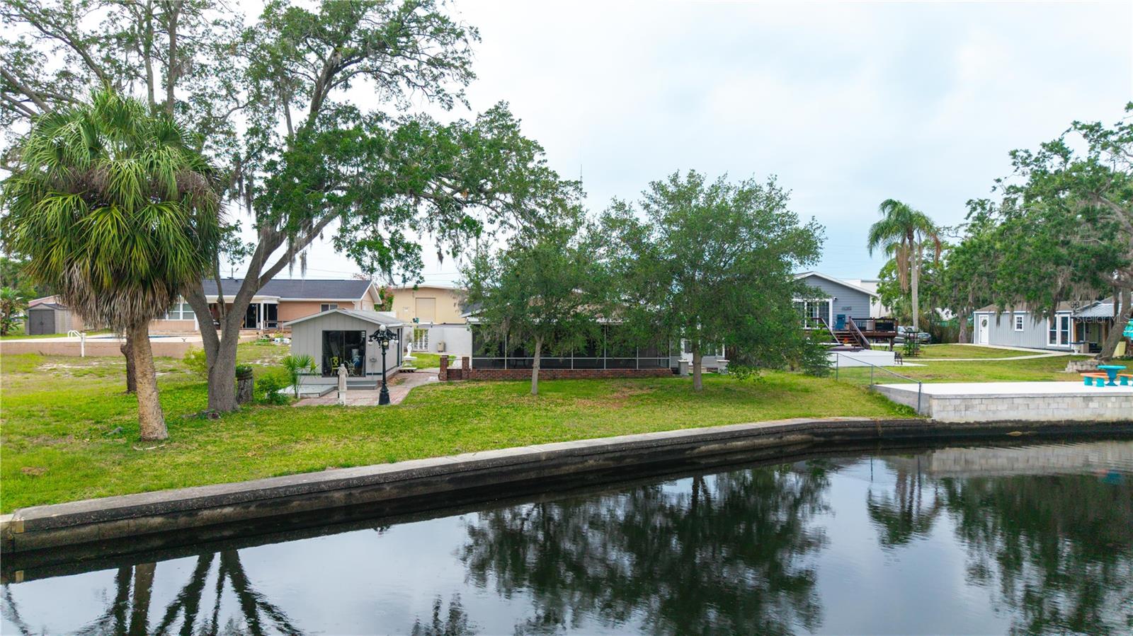 5822 River Rd, New Port Richey, FL 34652 photo