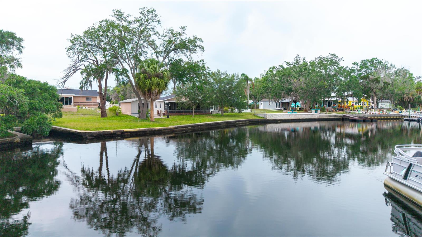 5822 River Rd, New Port Richey, FL 34652 photo