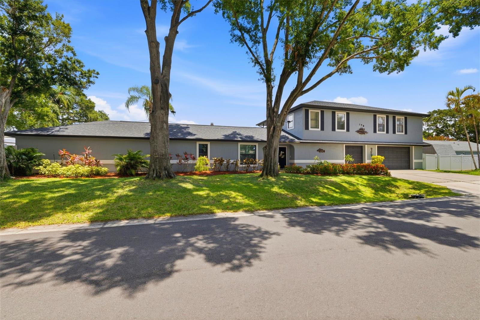 176 Maple Ave, Palm Harbor, FL 34684 photo