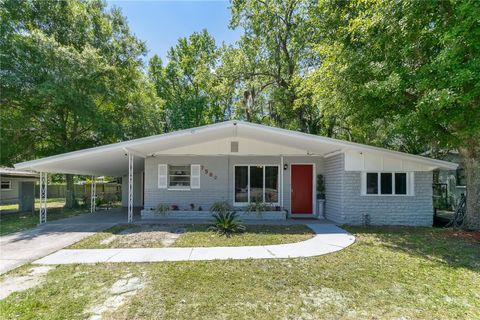 Single Family Residence in JACKSONVILLE FL 7560 MELVIN ROAD.jpg
