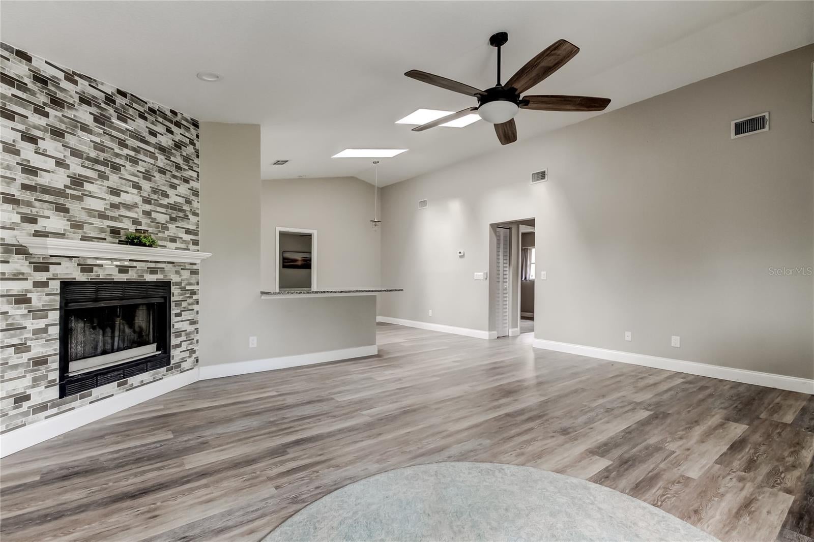 206 Bedford St, Oldsmar, FL 34677 photo