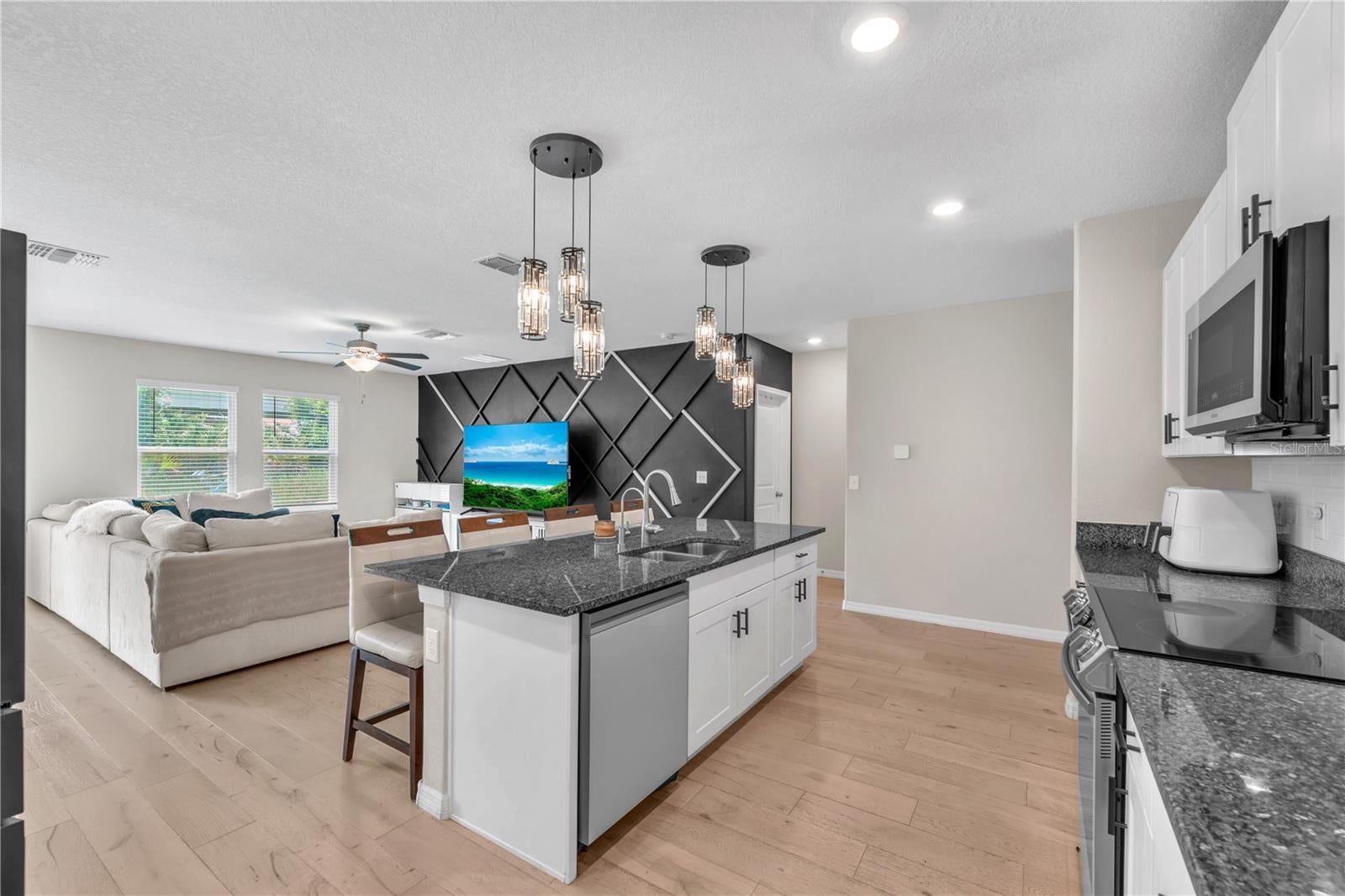 1911 Fan Aloe Way, Ruskin, FL 33570 photo
