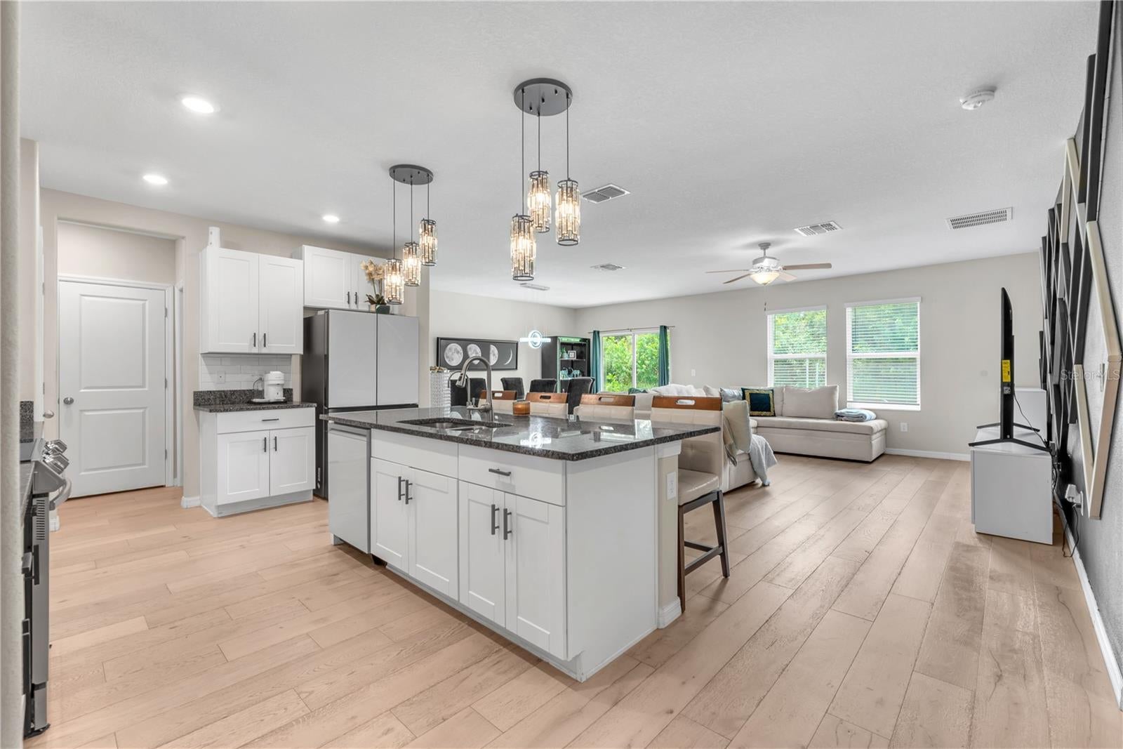 1911 Fan Aloe Way, Ruskin, FL 33570 photo