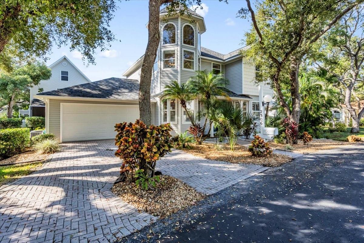 2306 64 St, Bradenton, FL 34209