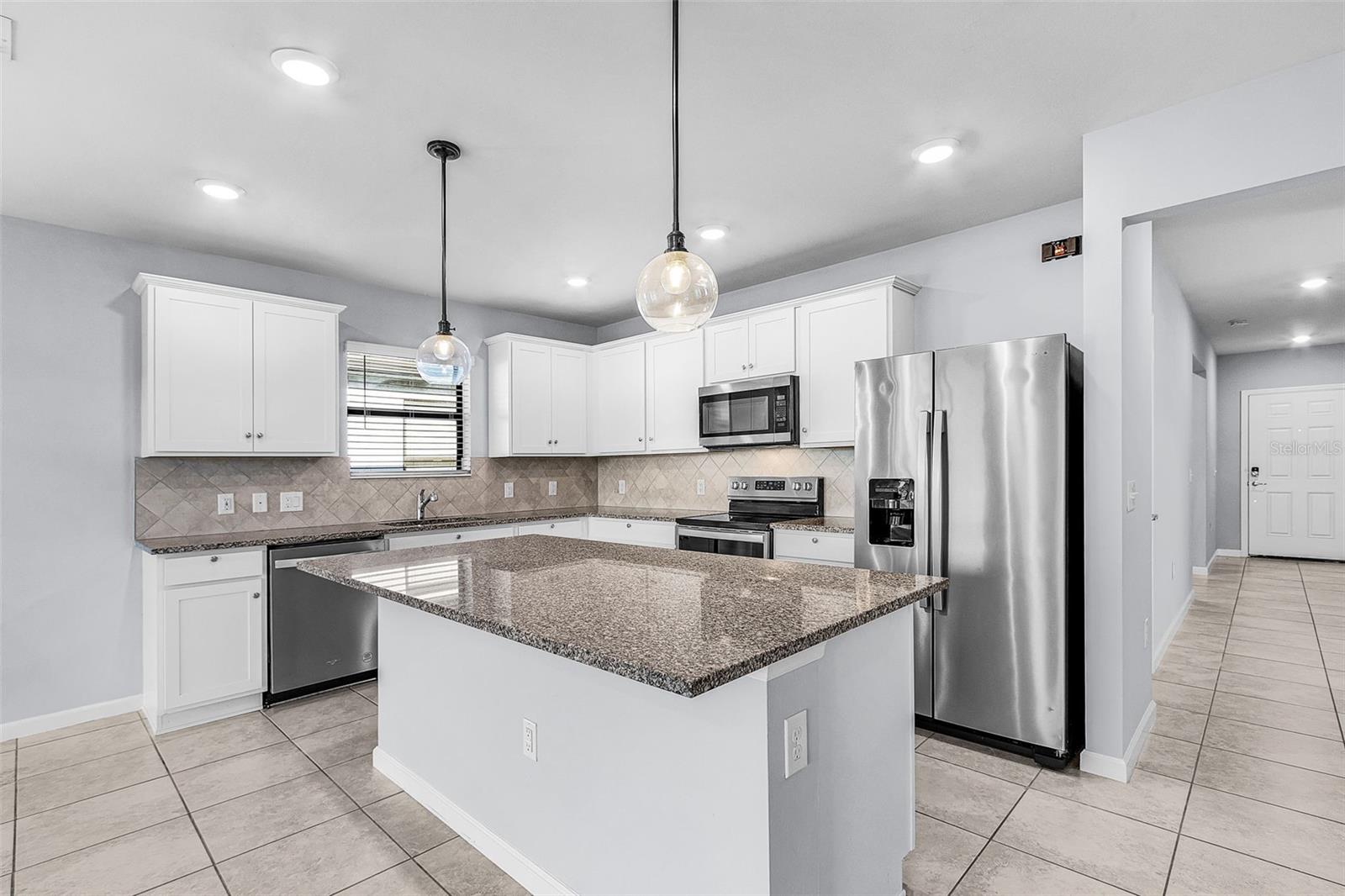 16033 Beachberry Dr, North Fort Myers, FL 33917 photo