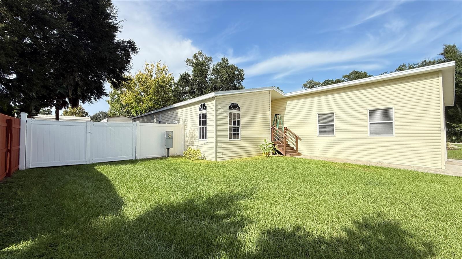 10404 Brussels Dr, Riverview, FL 33578 photo