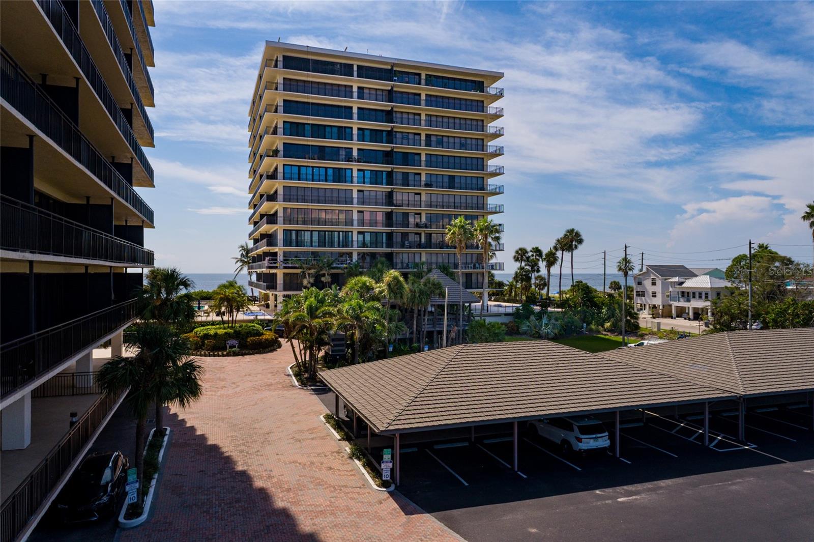 7650 Bayshore Dr #805, Treasure Island, FL 33706 photo