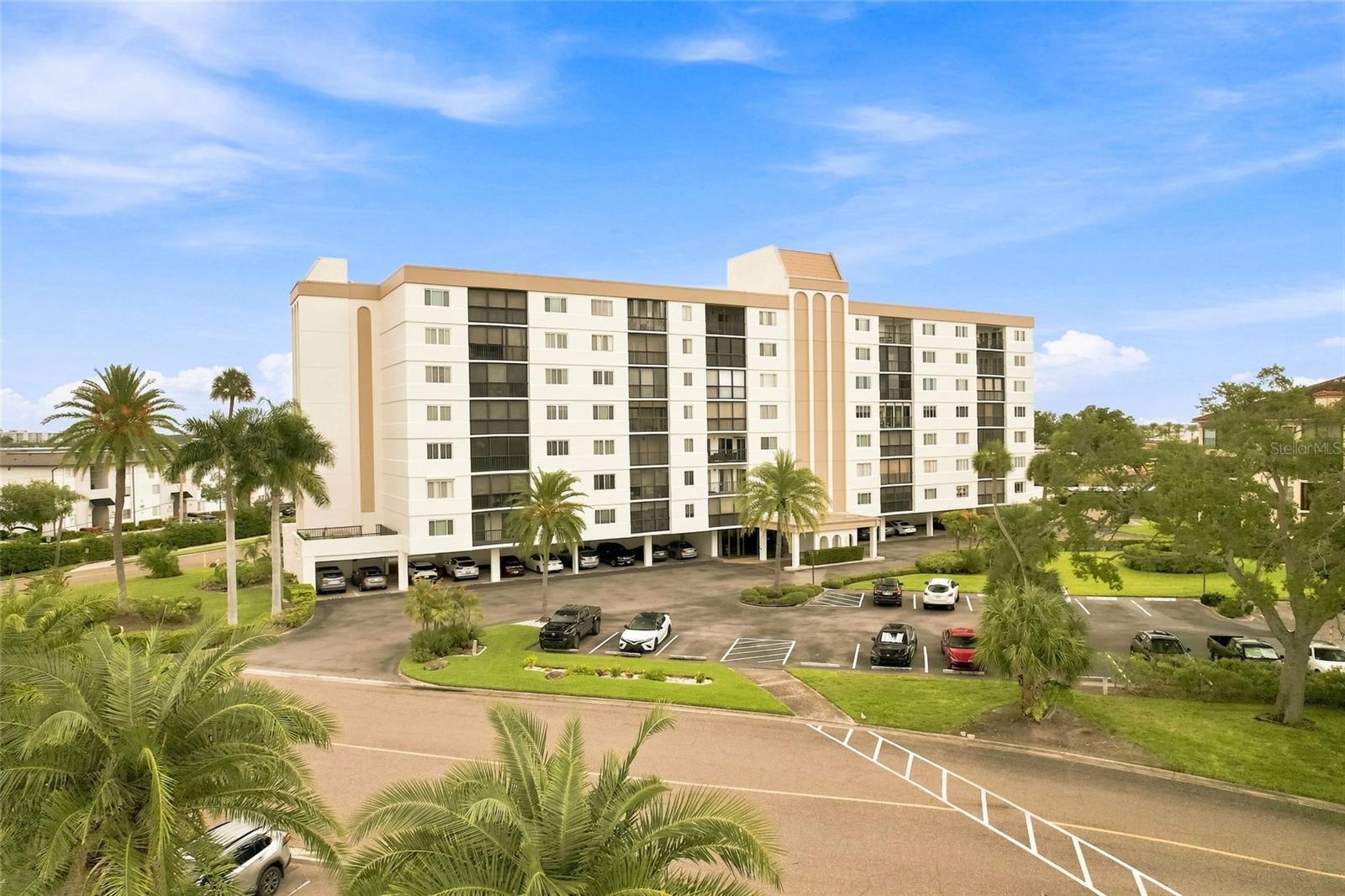 19029 N Us Highway 19, Clearwater, FL 33764