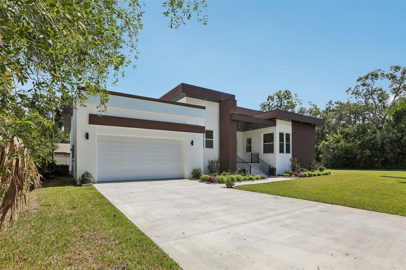 806 Lamont Pl, Temple Terrace, FL 33617 photo